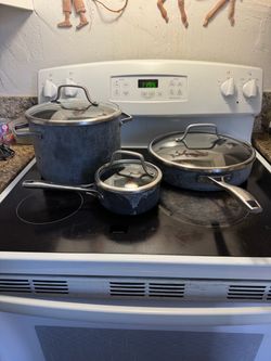 Cooks pots and pans