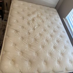 Queen Size Mattress 