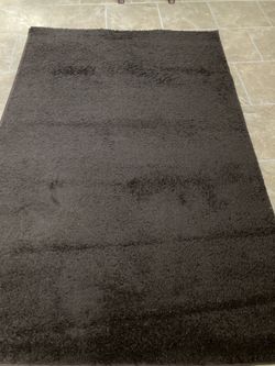 4’4”X6’9” Rug