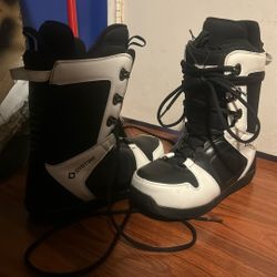 System Snowboard Boots Size 10 Men 