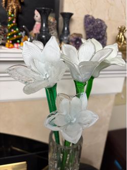 Set of 5 white glass flowers with long green stem