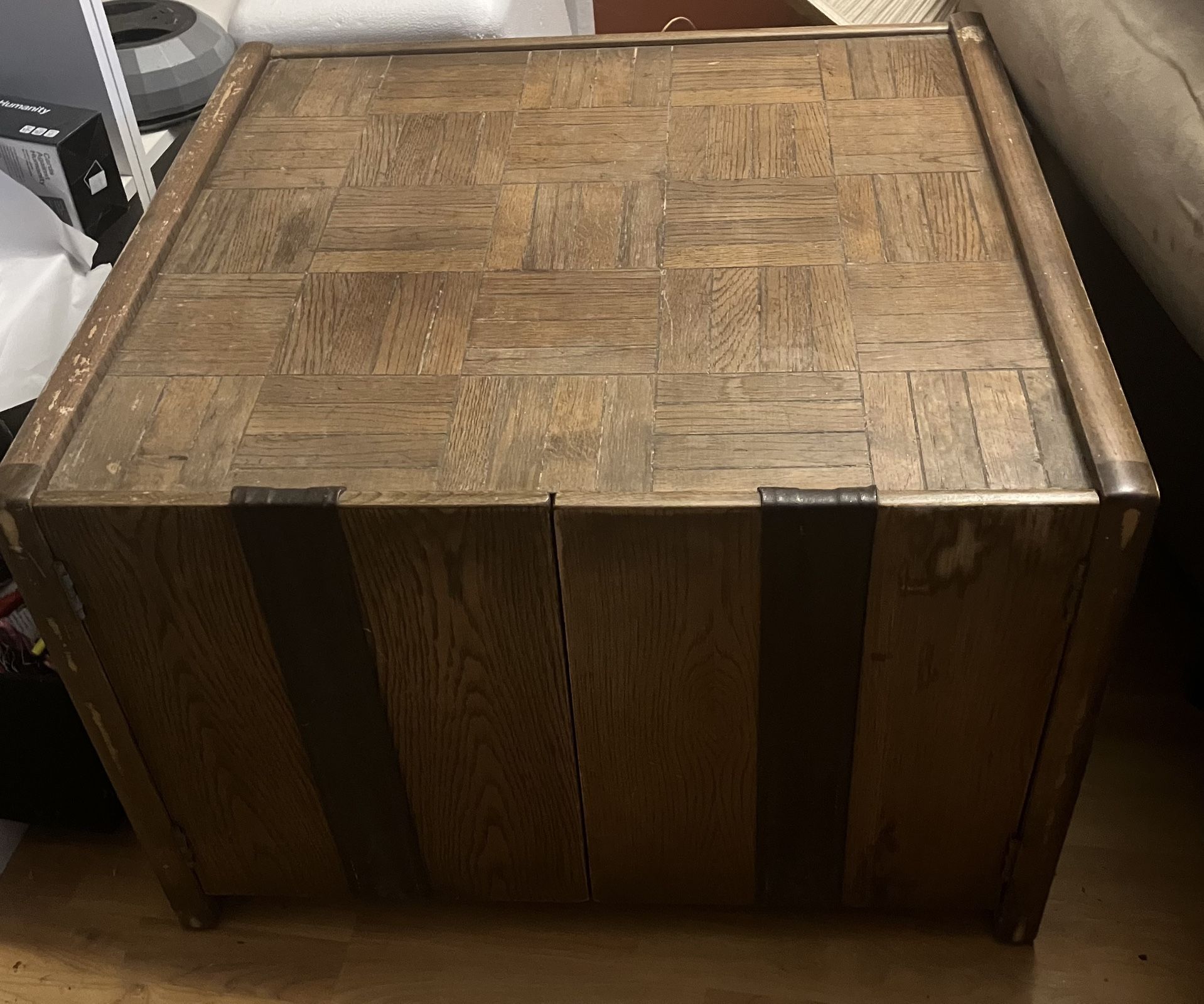 Lane furniture Coffee Table And Rectangular Storage Cabinet 