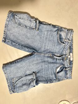 Guess Light Wash Denim Shorts