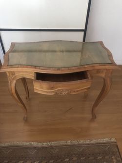 Italian Hand Crafted Vanity Table