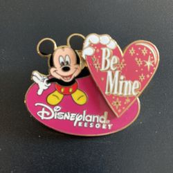 Disney Pin