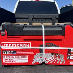 230 Piece Tool Set 