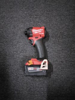 MILWAUKEE 1/4" (6mm) HEX IMPACT DRIVER