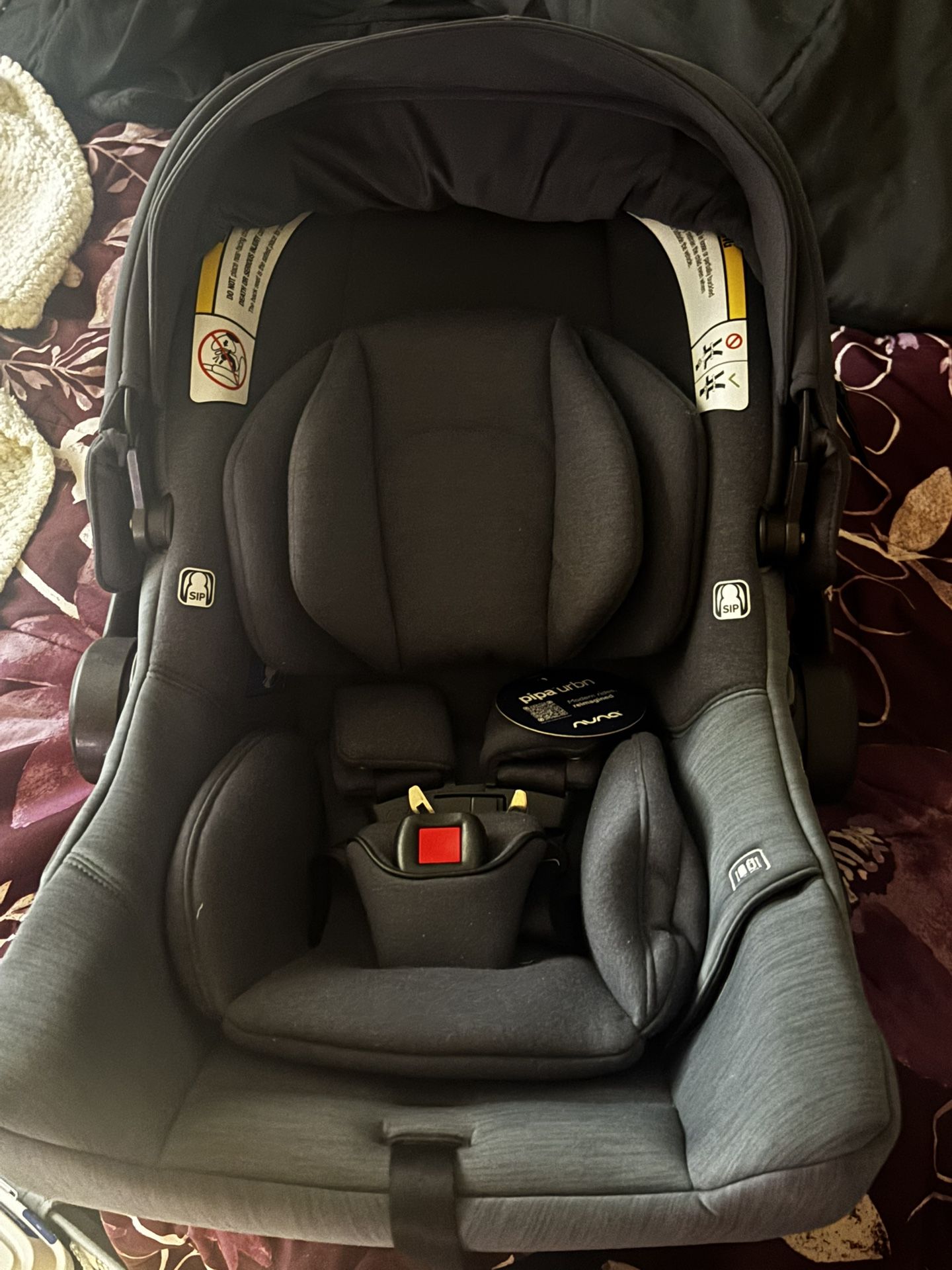 Infant Car Seat 