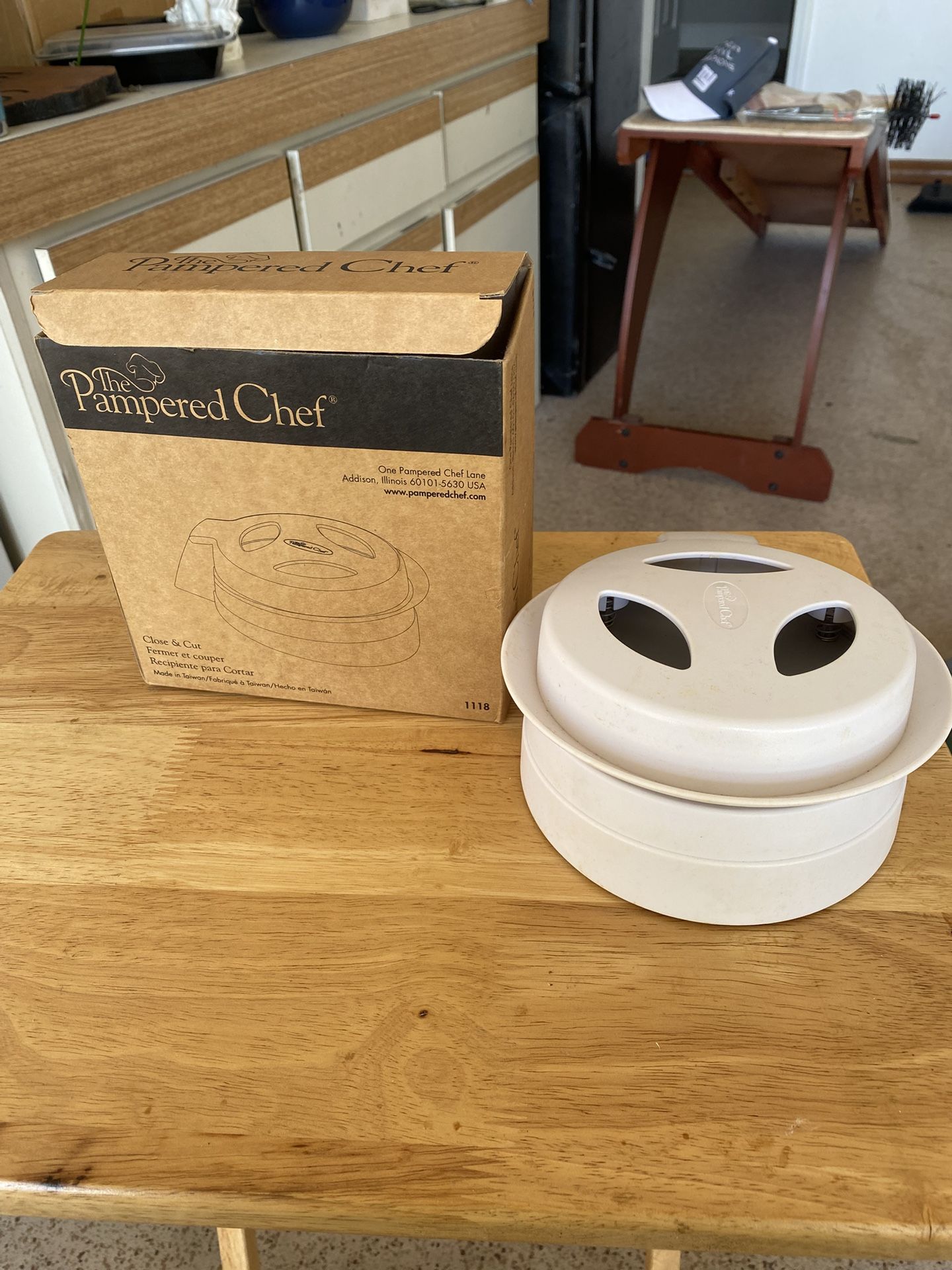 Pampered Chef’s Bagel Slicer