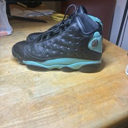 Jordan 13 Island green