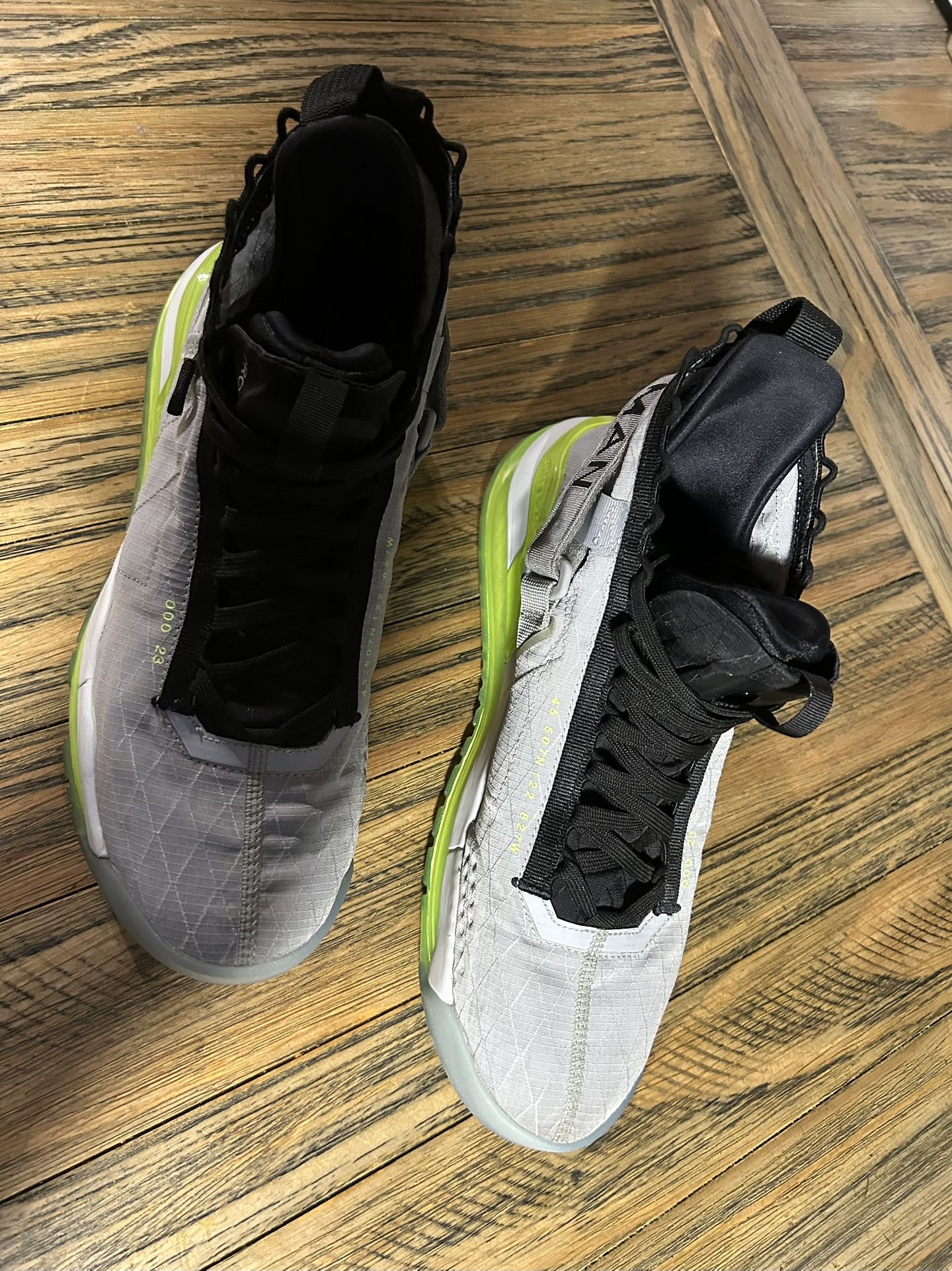 Size 10.5 Mens Nike Air Jordan Proto Max 720 Sneakers Grey Black Volt Shoes BQ66