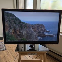 32" Samsung LED TV 