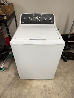 GE 4.5 Cu. Ft. High-Efficiency Top-Load Washer