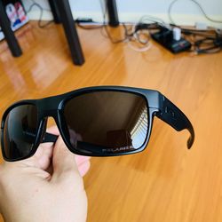 New Polarized Oakley TwoFace Sunglasses With Original Packaging
