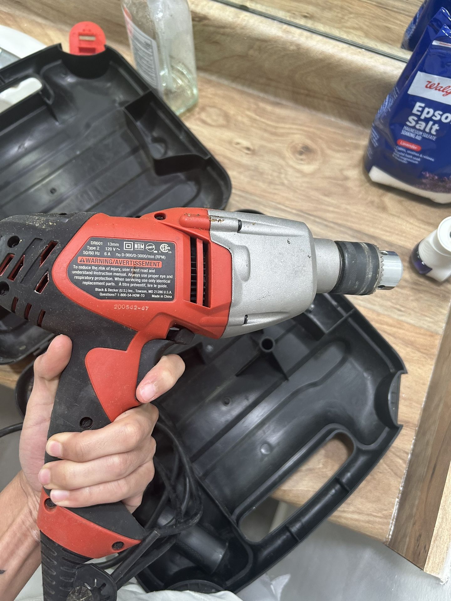 BLACK DECKER DRILL LIKE NEW W CASE