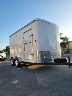 Double Axles Enclosed Cargo Trailer Hauler