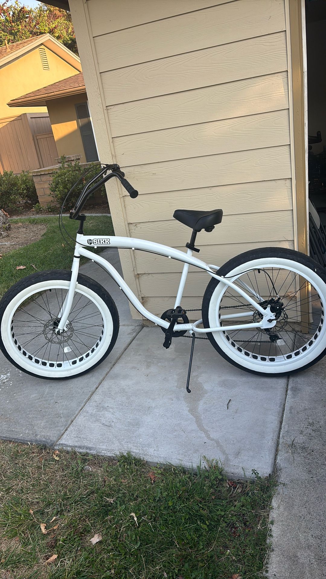 SIKK Beach Cruiser