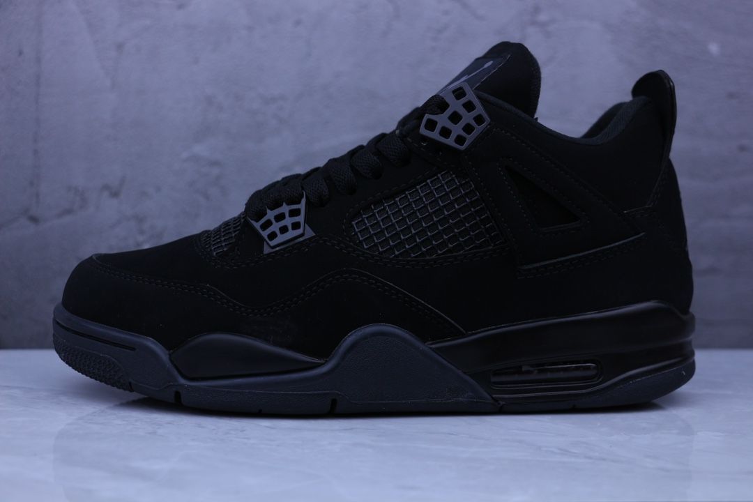 Jordan 4 “black Cat”
