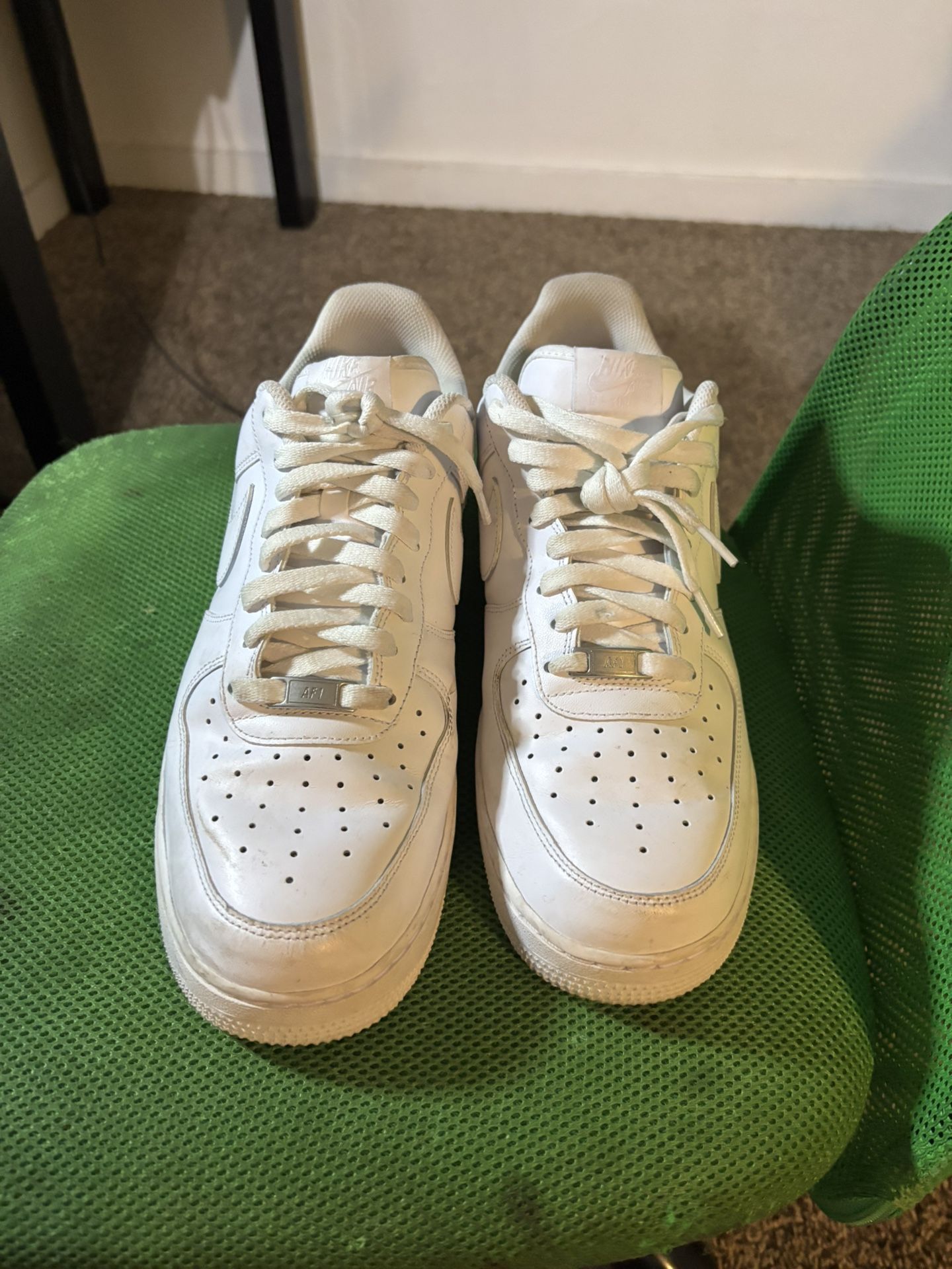 Nike Air Force 1 ’07 Triple White sneakers