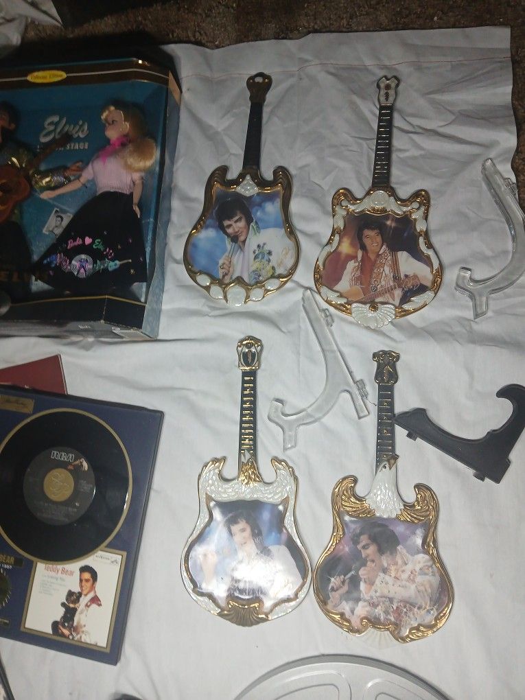 Elvis Presley Collection Set