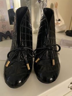 BCBG Women Booties Size 7.5 