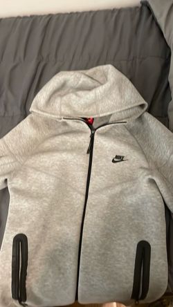 Nike Tech Fleece Full-Zip Hoodie Gray