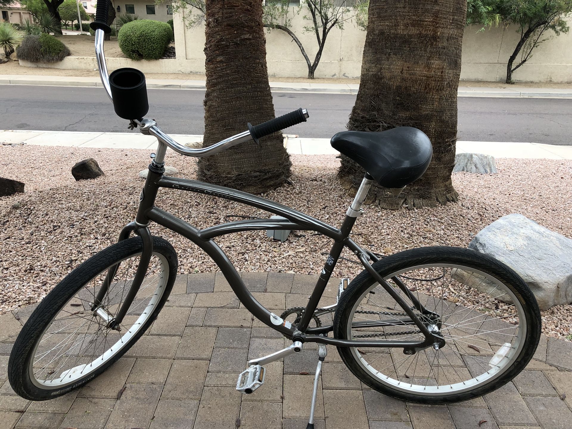 Trek Classic Beach Cruiser with Aluminum Frame