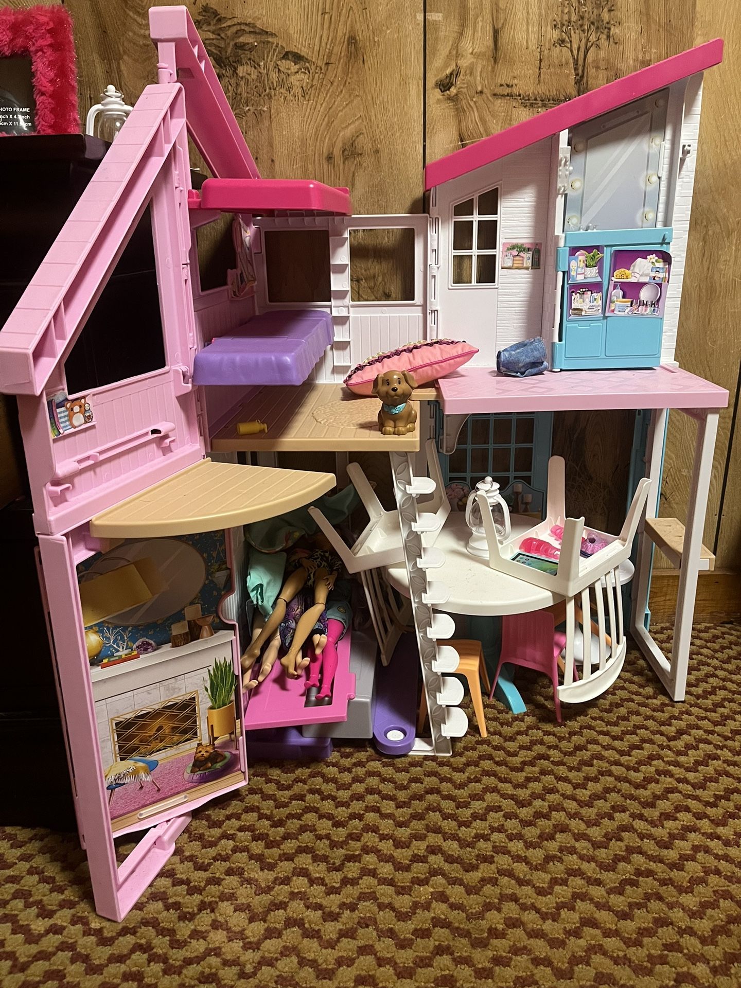 Barbie House