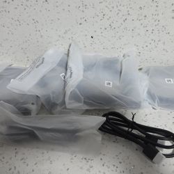 New 6 Pack HDMI To HDMI cables. 3.5 Feet