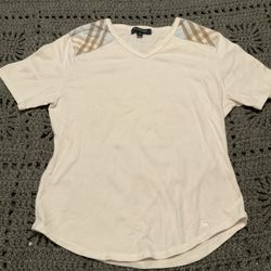 Burberry tshirt. Small Detailed Classic Burberry Check Shoulder Detail 