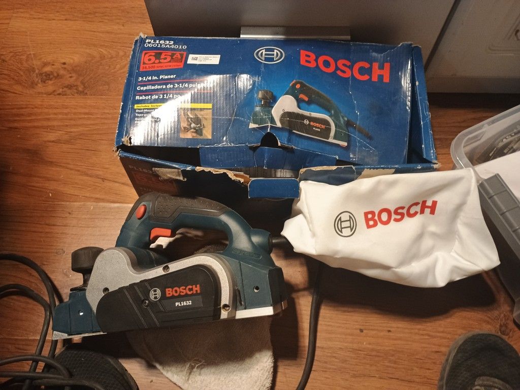 Bosch 3 1/4 6.5 Amps Planner