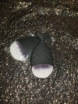 Mermaid tail brush
