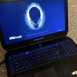 Alienware 17 R2 17.3” Gaming Laptop i7 NVIDIA