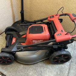 Milwaukee M18 FUEL Brushless Cordless 21 in. Walk Behind Dual Battery Self-Propelled Mower (Tool-Only) NO BAG