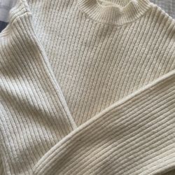 Women’s Sweater