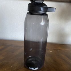 Camelback Water Bottle 32oz New