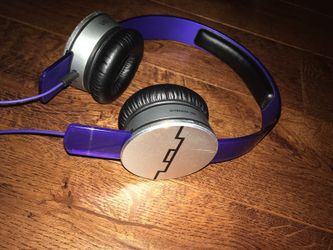 Sol Republic Headphones