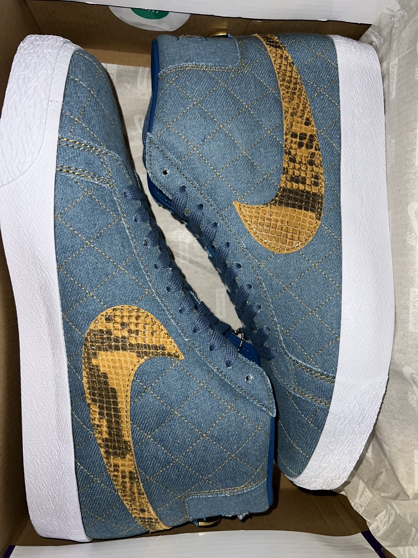 Supreme X Nike SB Blazer denim  & Accessories