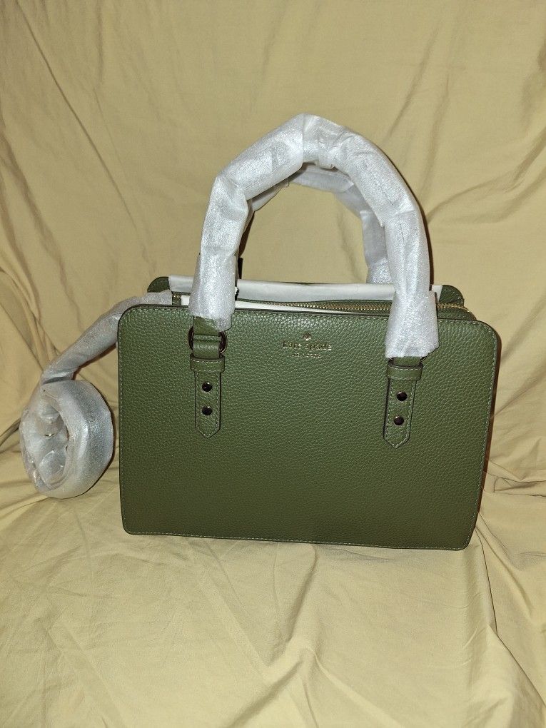 Beautiful Kate Spade Purse