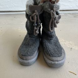 Skechers boots 
