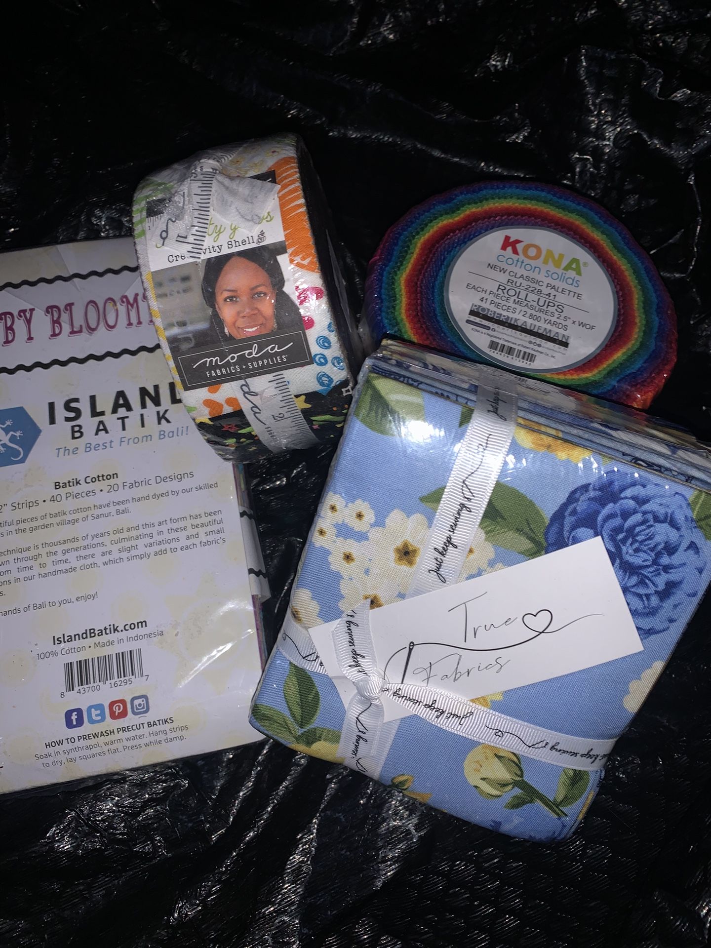 Fabric 100% Cotton Roll , Up Strips, Fat Quarters Bundle