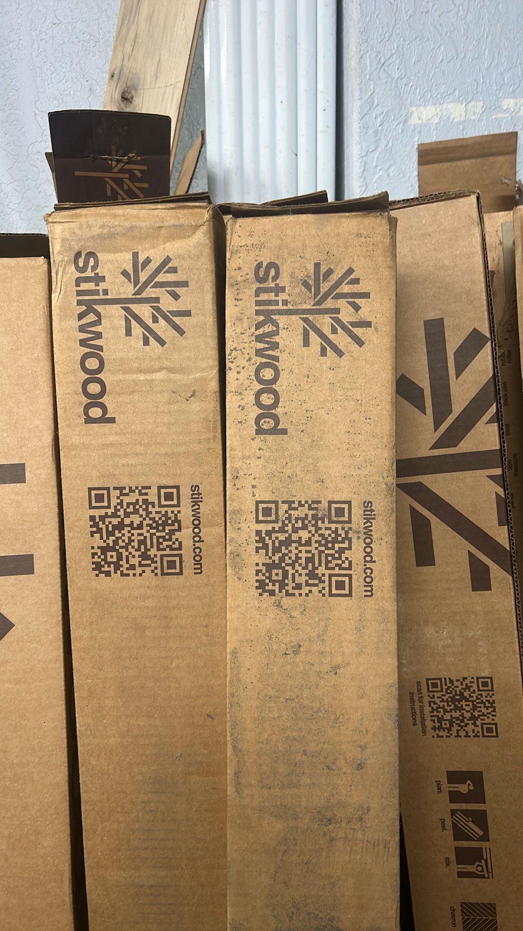 Minimalist Reclaimed Doug Fir Stickwood 