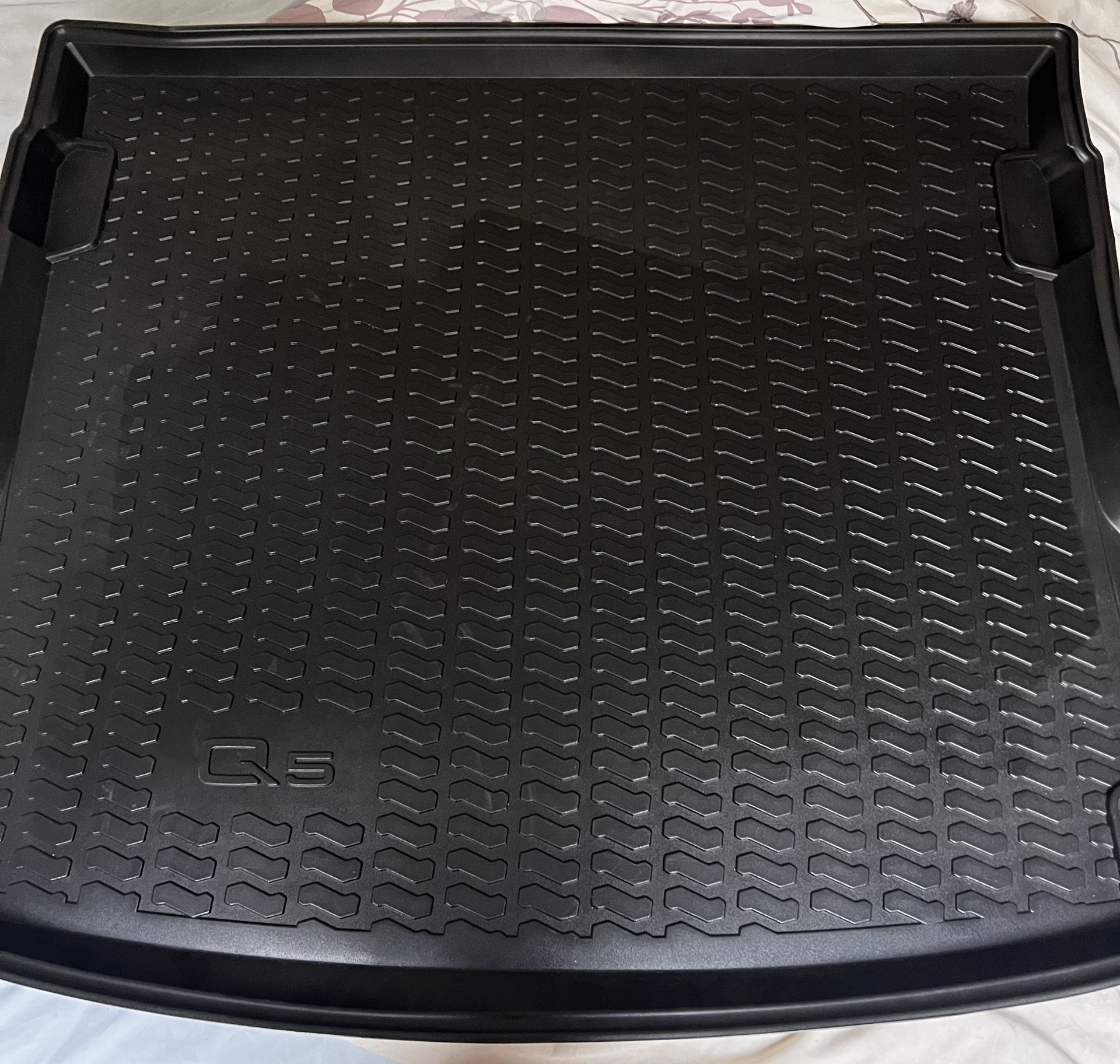 Audi Q5 Trunk Cargo Mat