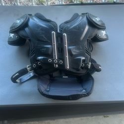 Xenith Velocity 2 Pro Varsity Football Shoulder Pad With Backplate