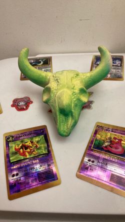 Green Bull Skull Figurine