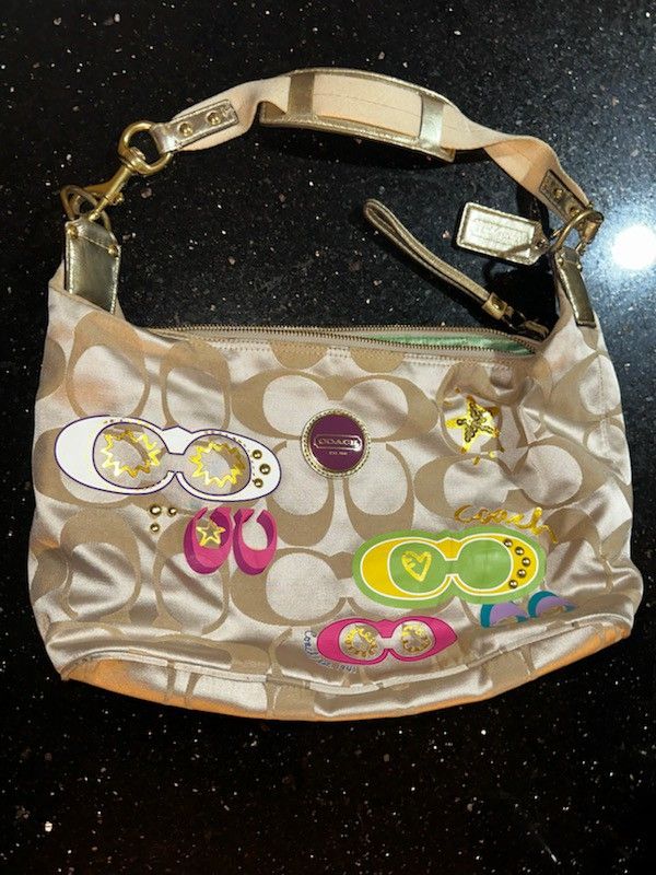 COACH POPPY HANDBAG