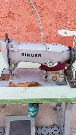 Singer Sewing Machine