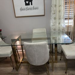 dining Room Glass Table With Four Chairs