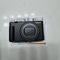 Sony ZV-IM2 Vlog Camera