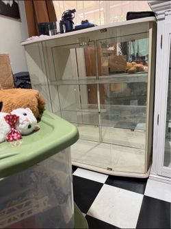 Curio Gabinets